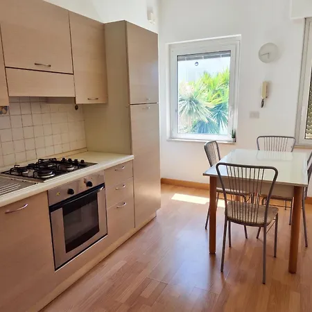 Immobiliare La Rosetana - Residenza Veneta 2 * روزيتو ديلي أبروتسي